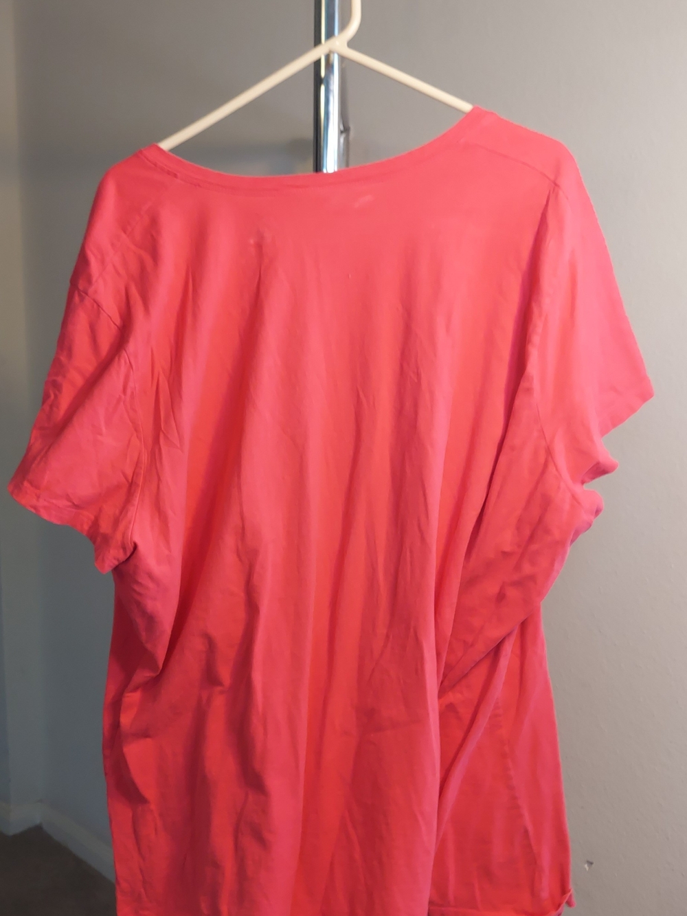 Just My Size Coral V-Neck Short Sleeve Tee with Purple & Yellow Butterfly - Picture 2 of 3